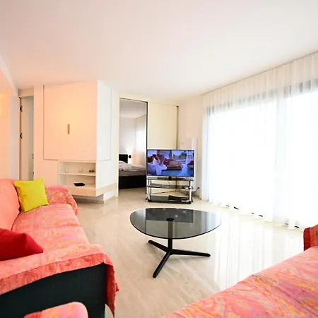 Casa Milo Al アパート *